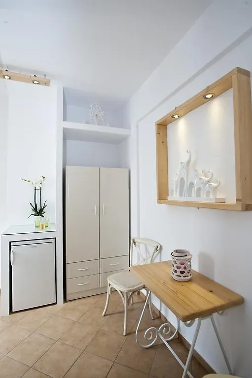Yanna Asteri Suites Ornos  Apartmán