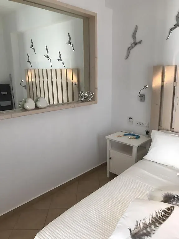 Yanna Asteri Suites Ornos